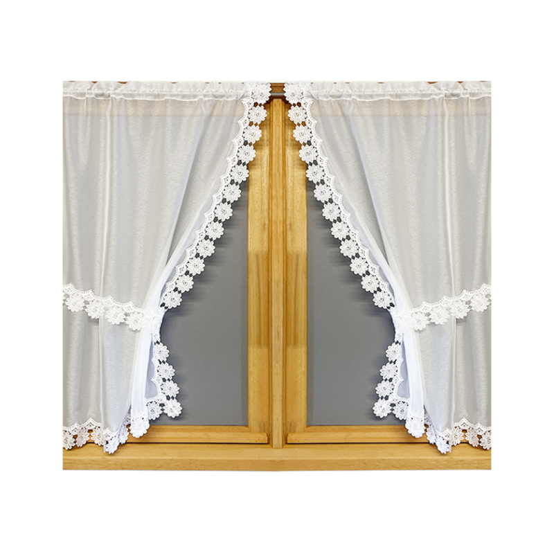 trimmed curtains judith